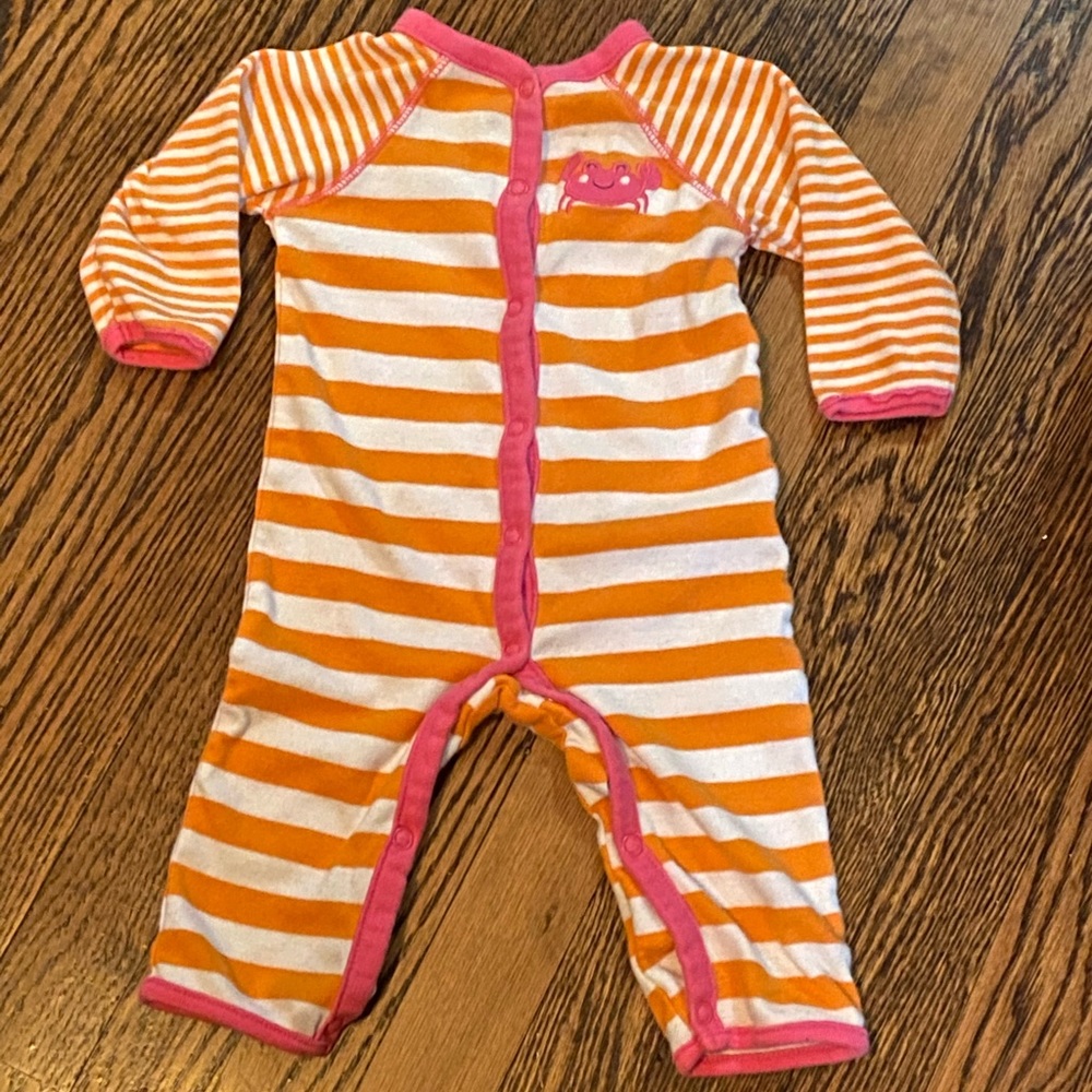 Carters pajamas, 6mos, gently used!